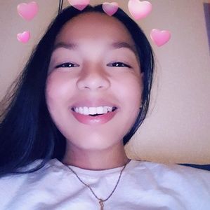 Meet your Posher, Elisa